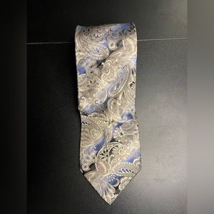 Villa Bolgheri Premium 59"‎ Silk Tie blue and grey paisley